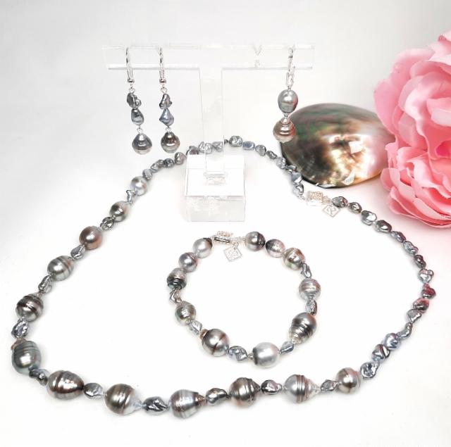 Tahiti Baroque korusetti