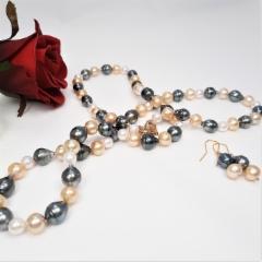 Tahitin-, etel&auml;nmeren- ja akoyahelminauha (kuva 2/2)