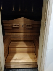 Hotelli vaakuna, Puhti sauna, l&auml;mp&ouml;haapaa