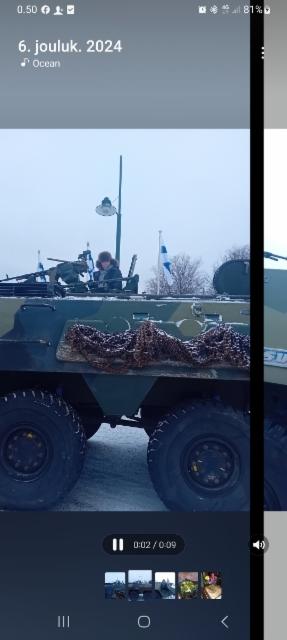 Pupukevennys itsenäisyyspäivän paraatissa 