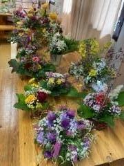 Leirilettuja nuotiolla