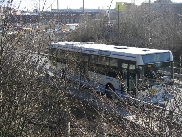 320