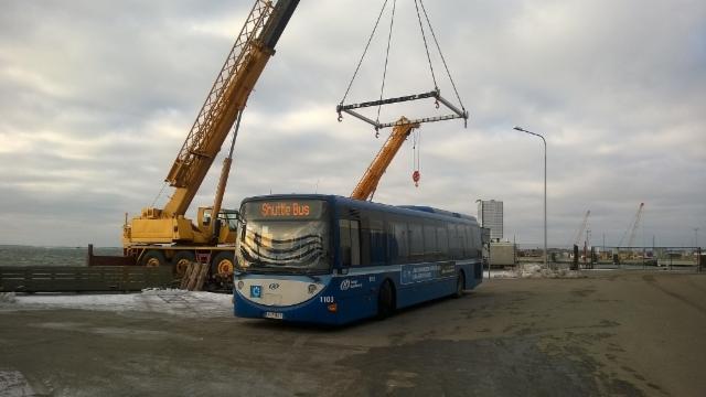 1103