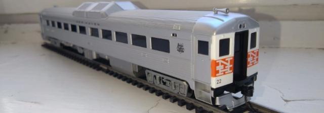 30594