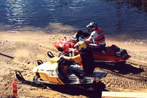 Arctic Cat 1050 vesicross