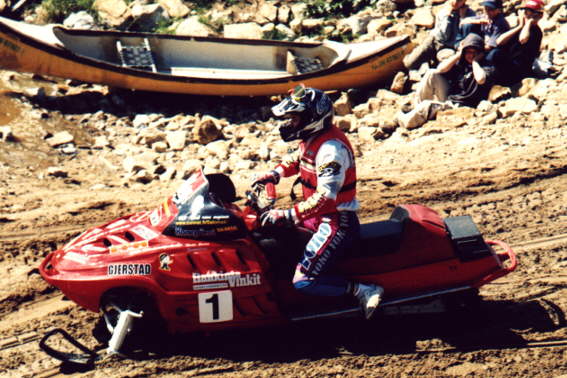 Arctic Cat 1050 vesicross