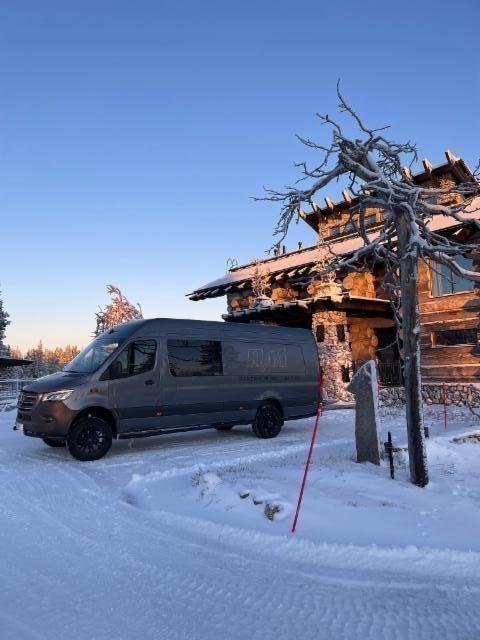 10dfd2c2-e64b-4941-8bdc-90bcfc95c637