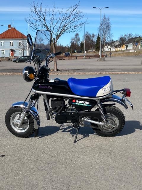 suzuki_pv_vm._1998 suzuki_pv_vm._1998