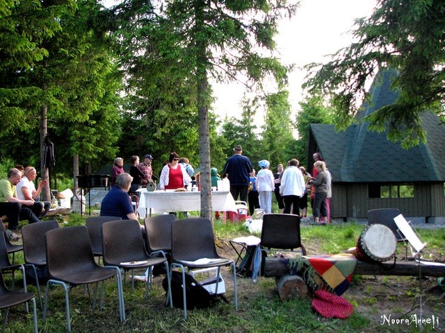 e2012_06_15_nuotioilta_082