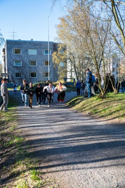 Kylän ympärijuoksu