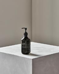 suihkusaippua_deep_valley