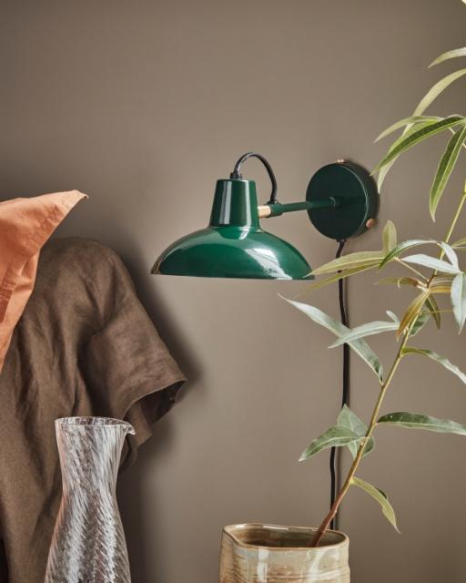 Sein&auml;valaisin green