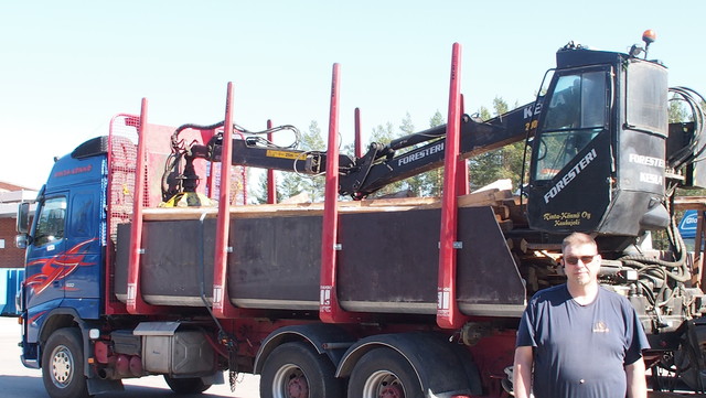 Mika Rinta-Könnö kehitti XXBoxxiin fanerilaidat.