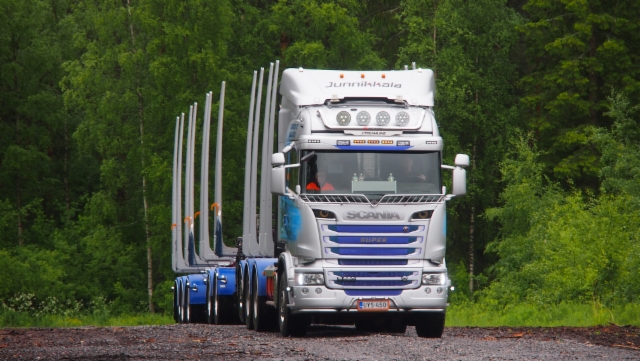 Jari Nikusen Scania-yhdistelm on tehokas,tuottava ja tyyliks.