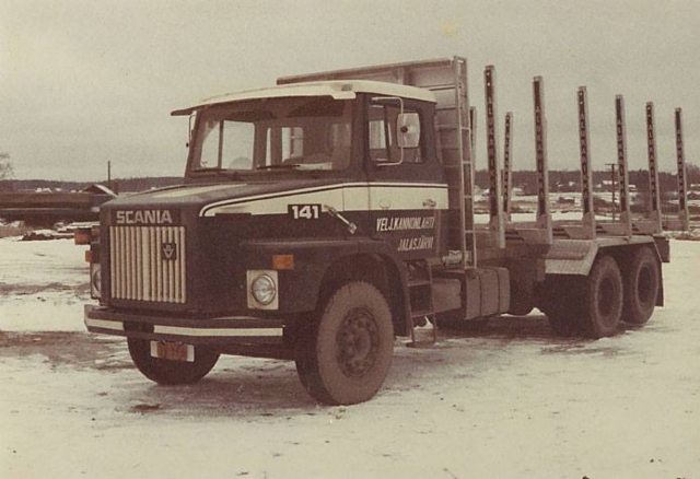 Eemelin iso Scania vuodelta 1977. 