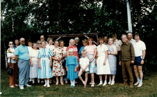 Sukukokoukseen 1985 osallistujat