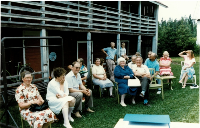 Sukukokoukseen 1985 osallistujia
