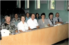 Sukukokoukseen 1997 osallistuneita.