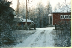 road_to_school_house_in_koyhanpera_5