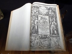 turun tuomiokirkko raamattu 1642