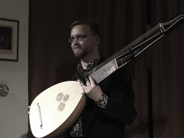 olli_hyyrynen_luuttu